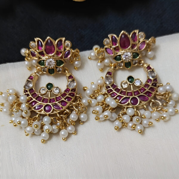 Unique Kemp Earring – Premium