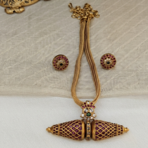 Jadau kundan Pendant Set