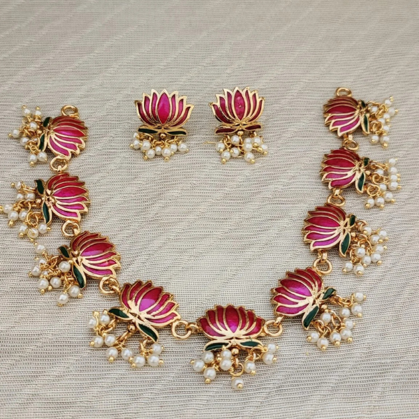 Lotus Enamel Rani Pink With Green Necklace