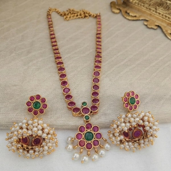 Kemp Necklace Jumka