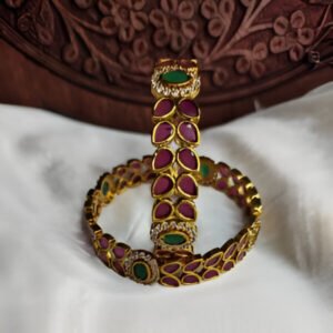 Kemp Bangles